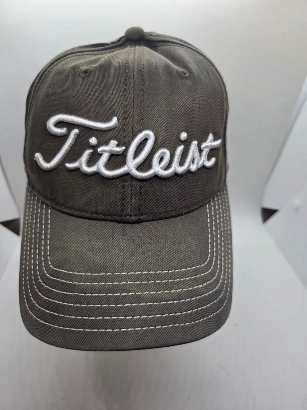 FJ Titleist Tour Perform Golf Cap Olive Green Adjust snap back Hat Pro V1 Logo